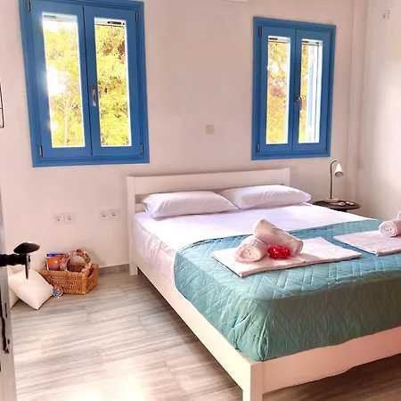 Dom wakacyjny Elitas Lodge: Cosy Cycladic Outside Paroikia Páros