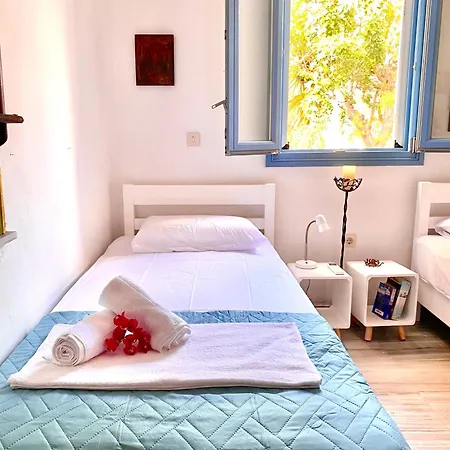 Dom wakacyjny Elitas Lodge: Cosy Cycladic Outside Paroikia Páros